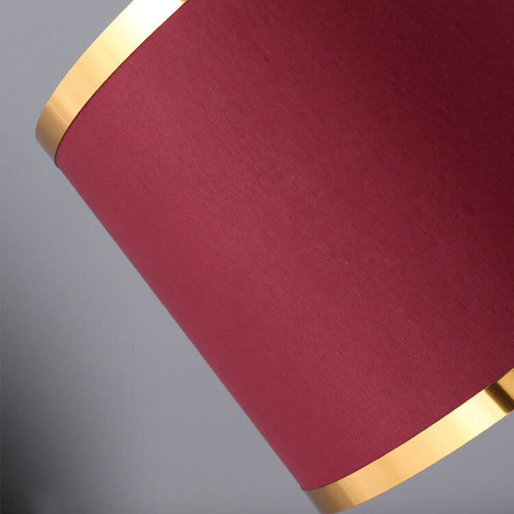 LuxeLite | Lampe De Table Moderne Légère Avec Anneau En Tissu Rouge | Valuna