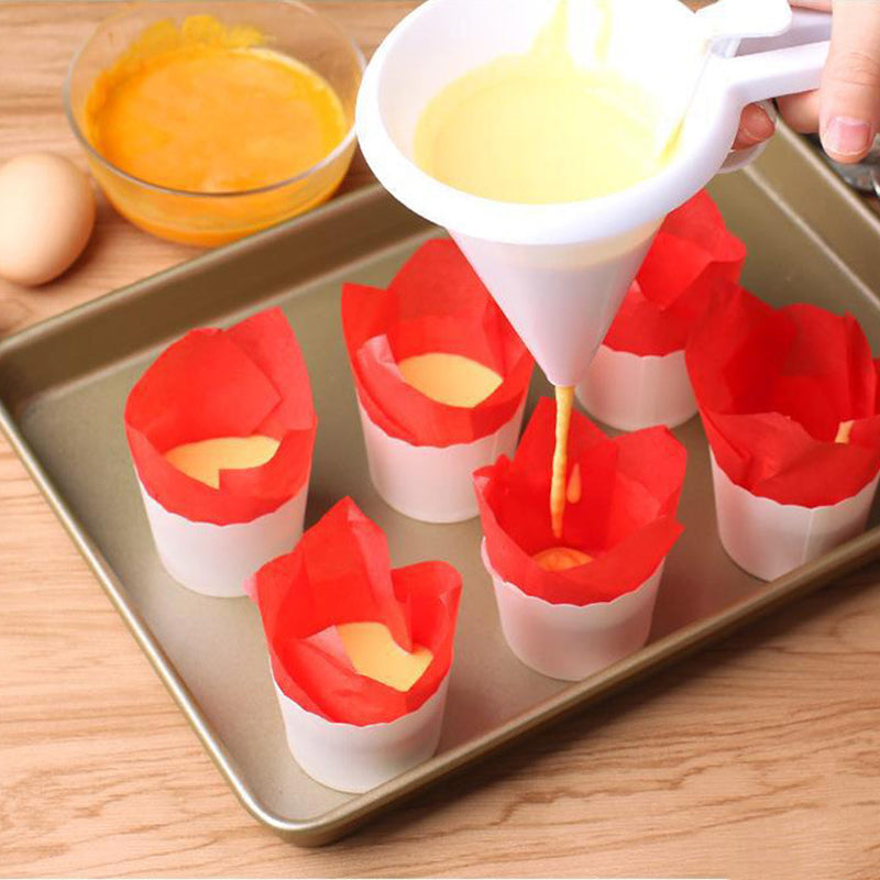 Entonnoir Silicone Repliable FlexiPour | Ustensile de Cuisine Résistant à la Chaleur et Anti‑Adhérent | Valuna