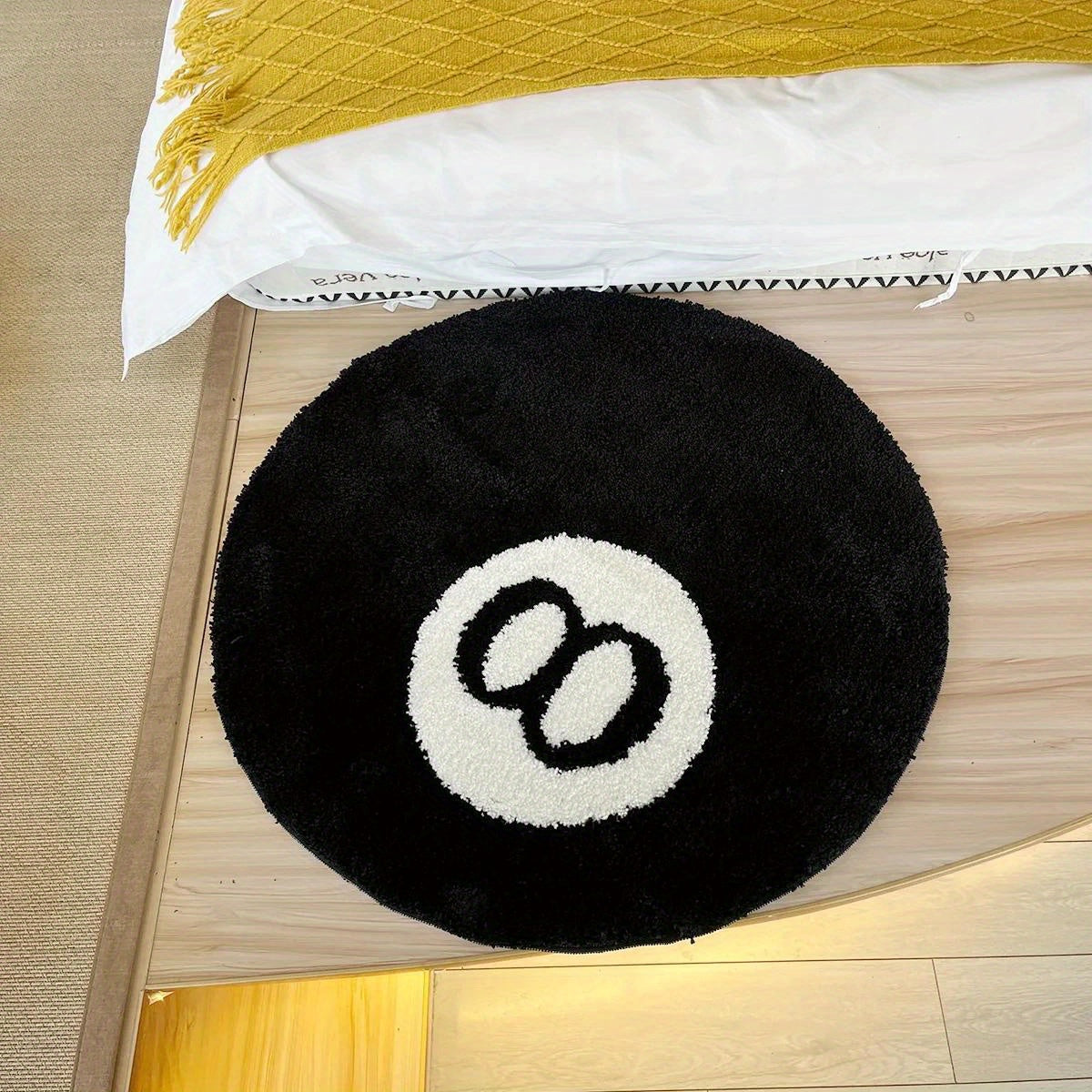 Noir Sphere | Tapis Doux Et Antidérapant À 8 Boules Pour Intérieur Et Extérieur | Valuna