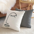 FaceArtCushion | Housse de Coussin Art Visage Abstrait – Déco Moderne & Élégante | Valuna