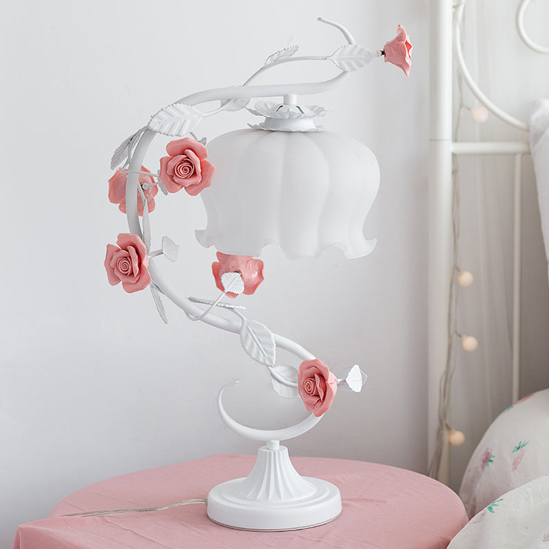 1 Lampe de Table Principale au Style Pastoral Avec Blanc | Fleur en Verre Pour Table de Nuit avec Rose en Céramique Pour Table de Chevet | Valuna