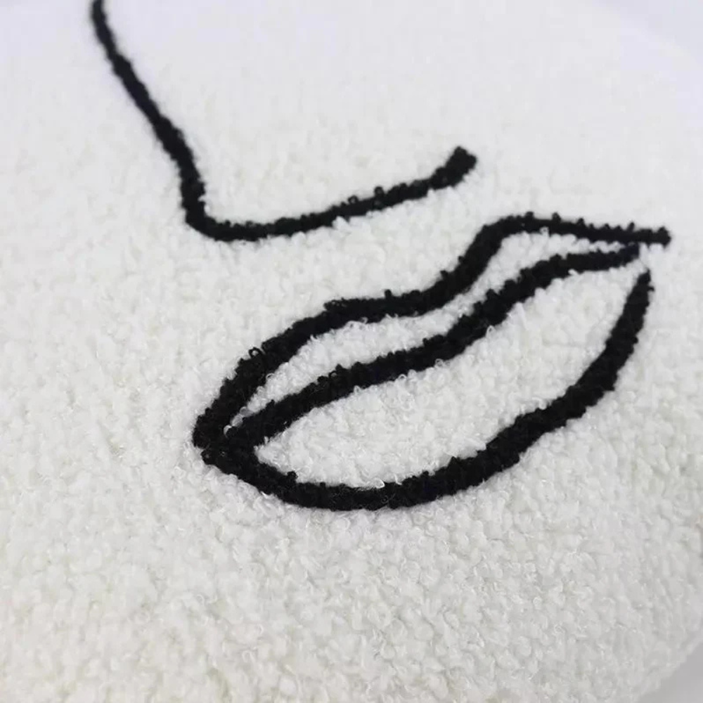 FaceArtCushion | Housse de Coussin Art Visage Abstrait – Déco Moderne & Élégante | Valuna