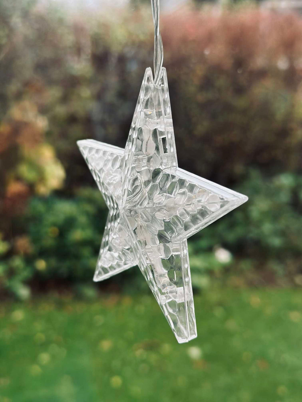 Guirlande lumineuse avec 12 Étoiles | Approuvée pour Intérieur / Extérieur | Valuna