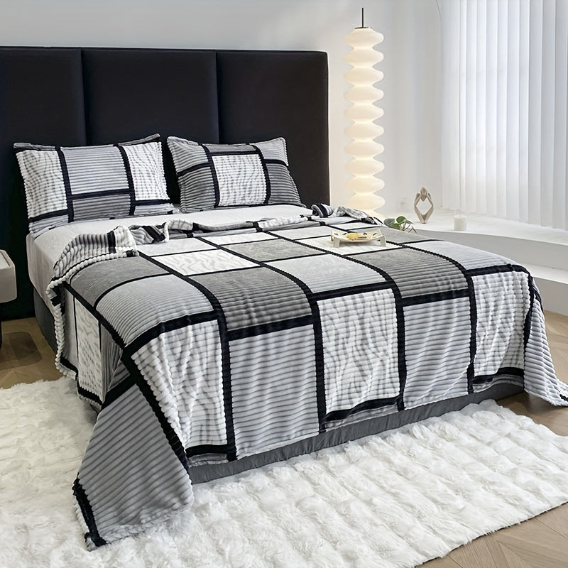 Velour Stripe | Couverture Moderne En Velours Doux Avec Rayures Élégantes | Valuna