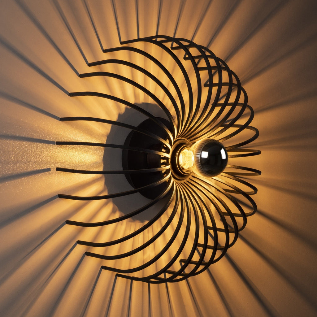 Applique Murale Poise en Métal Noir | Éclairage Accent Minimaliste & Intemporel | Valuna