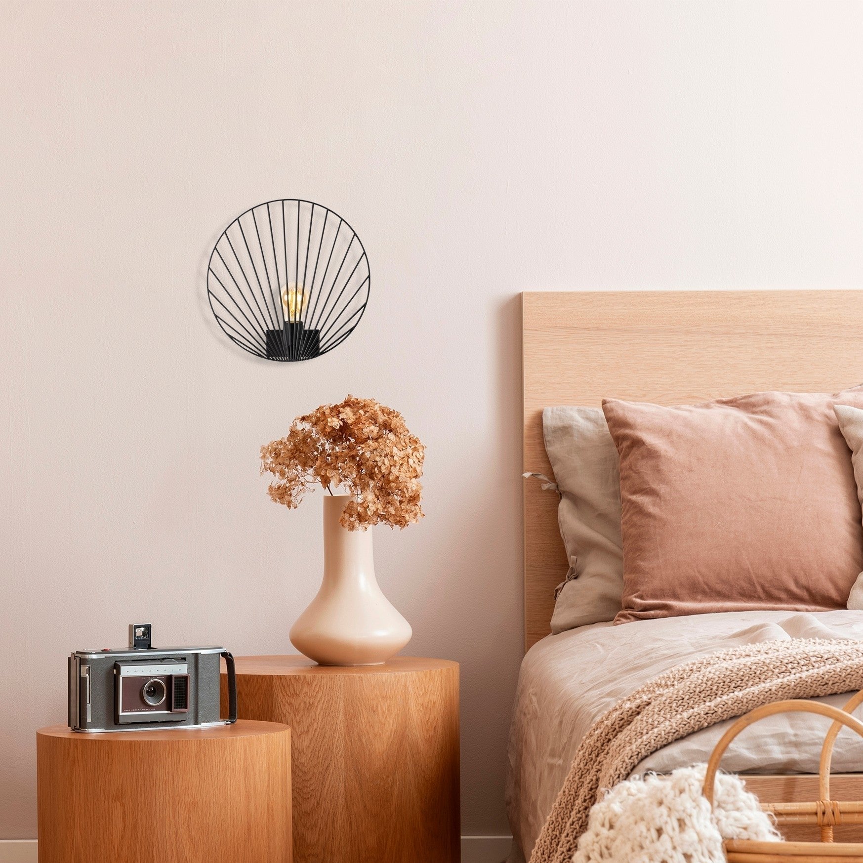 Applique Murale Arbor en Métal Noir | Éclairage Accent Minimaliste Moderne | Valuna