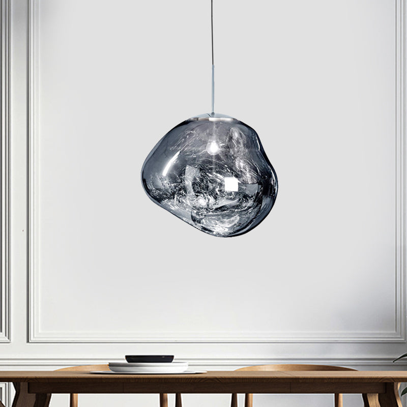 ModernSuspense | Lampe Suspendue Irrégulière Verre Argent/Rouge – 1 Lumière Salle à Manger | Valuna