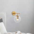 Applique Murale Obsidian Verre Clair Doré | Lampe Murale Globe Métal | Valuna