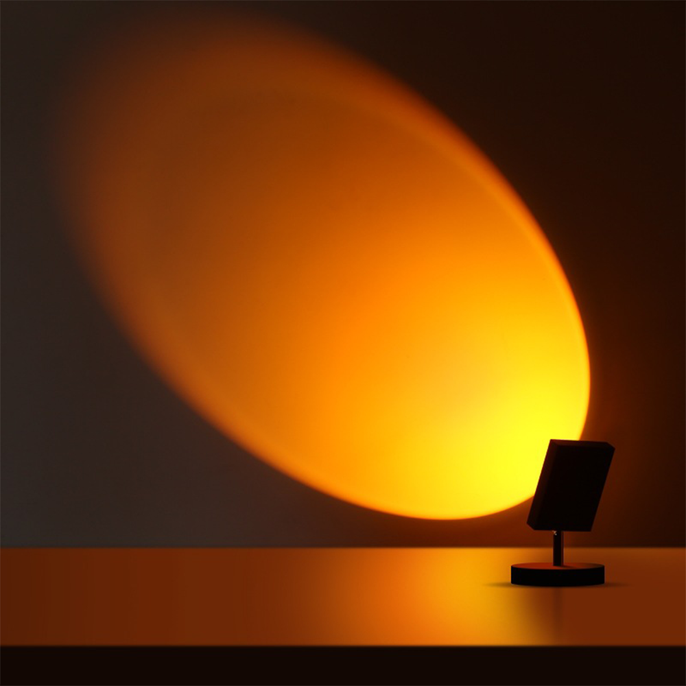 AmberGlow | Lampe De Table D'Inspiration Rétro Pour Une Ambiance Élégante | Valuna