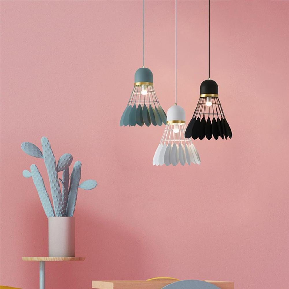 AeroLume | Lampe de Plafond Artistique en Plumes | Valuna