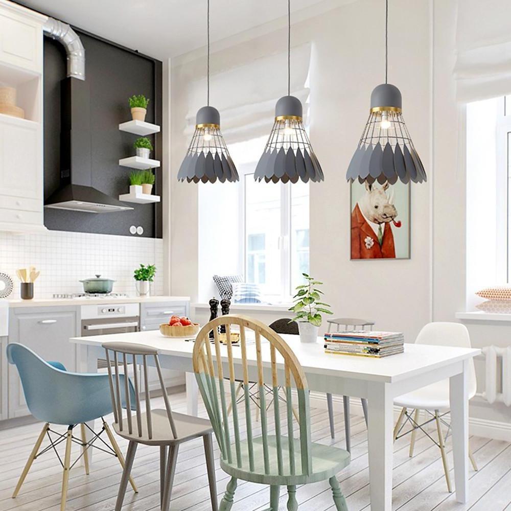 AeroLume | Lampe de Plafond Artistique en Plumes | Valuna