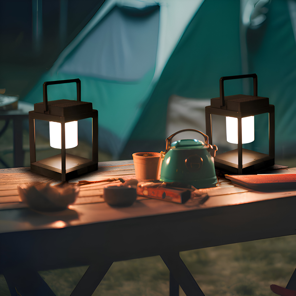 BlackQuad Lanterne | Sol & USB Rechargeable Éclairage de Jardin - Lampe Solaire Portable pour le Jardin | Valuna