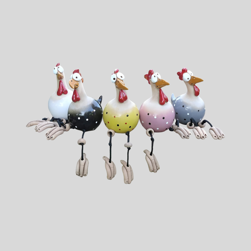 Poule Aux Grands Yeux | Statue De Jardin En Résine Artisanale Résistante | Valuna