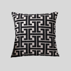 KeyMaster | Coussin Décoratif À Motif Géométrique Pour Maison Moderne | Valuna
