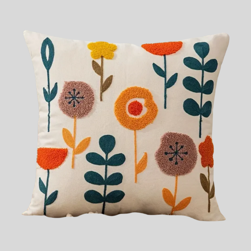 Fleurs Brodées | Coussin Décoratif Élégant | Valuna