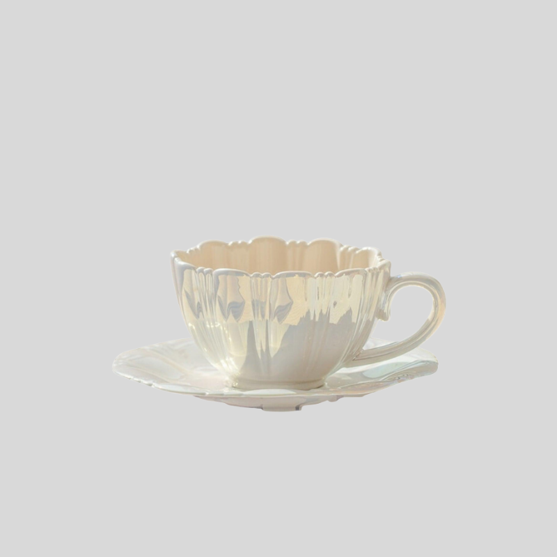 Tasse en Porcelaine avec Soucoupe en Forme de Fleur - Valuna