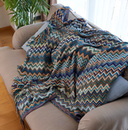 AcrylZagPlaid | Couverture en Polaire Boho Légère – Tricotée à la Main avec Pompons | Valuna