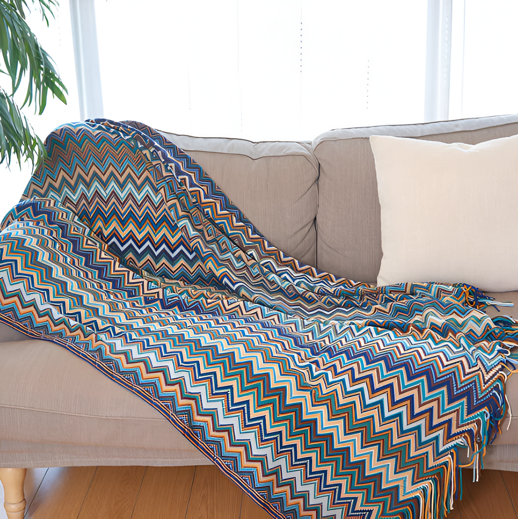 AcrylZagPlaid | Couverture en Polaire Boho Légère – Tricotée à la Main avec Pompons | Valuna