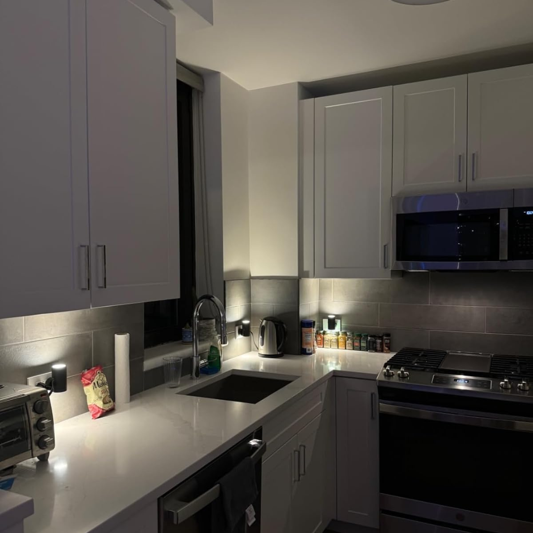 Lampe LED Avec Capteur De Lumière Et Mode Automatique - Valuna