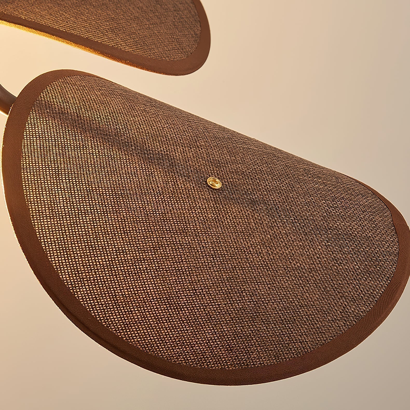 Petal Bloom | Applique Murale Élégante En Forme De Pétales | Valuna