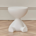 SoftRound | Table D’Appoint Ronde Crème / Table Basse Noire En Plastique Doux | Valuna