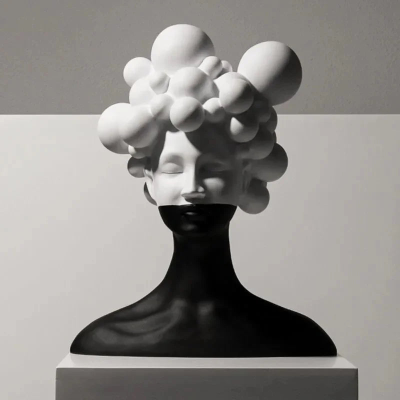 BubbleHairGirl | Sculpture Murale Abstraite – Fille au Design Bulles Artistiques | Valuna