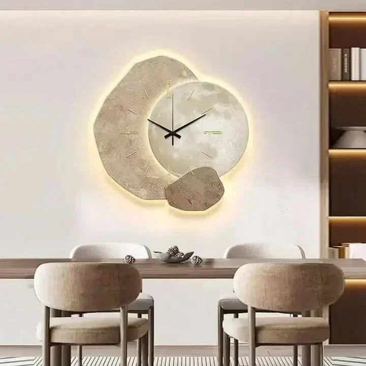 Brie | Horloge Murale Moderne En Bois Pour Des Espaces De Vie Élégants | Valuna