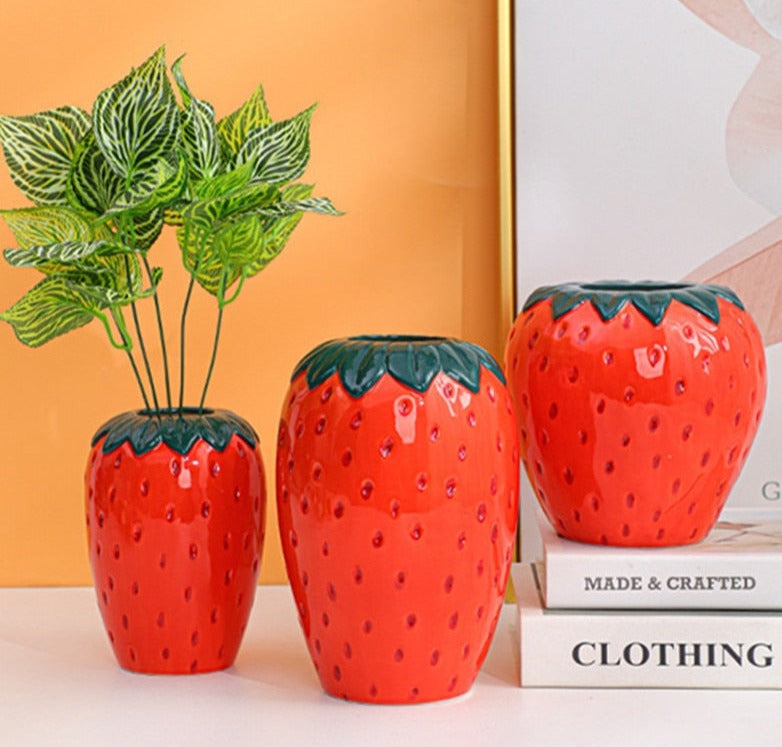 Strawberry Art | Décoration Artistique De Vase En Forme De Fraise | Valuna