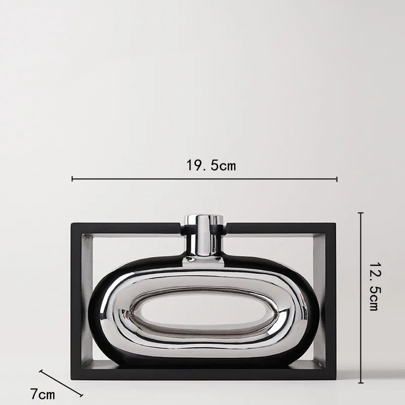 Silvara | Vase Argenté Avec Découpe Creuse | Valuna