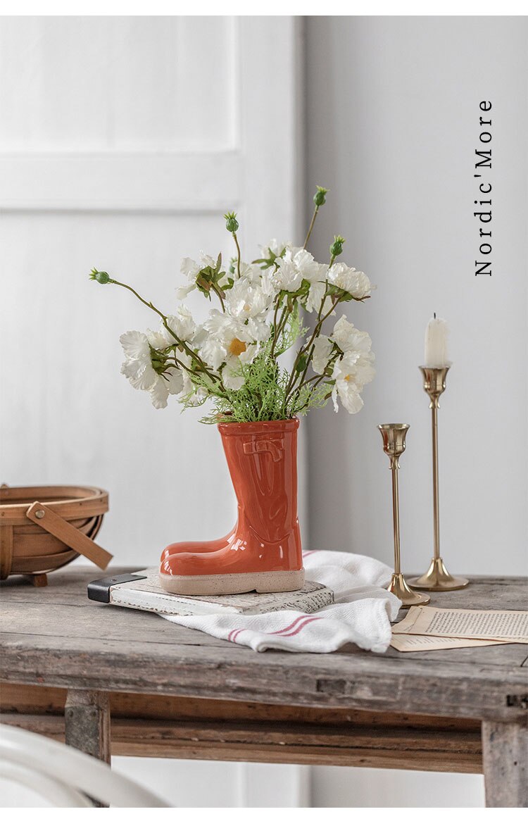 Bootique | Vase En Céramique Inspiré Des Bottes En Caoutchouc | Valuna