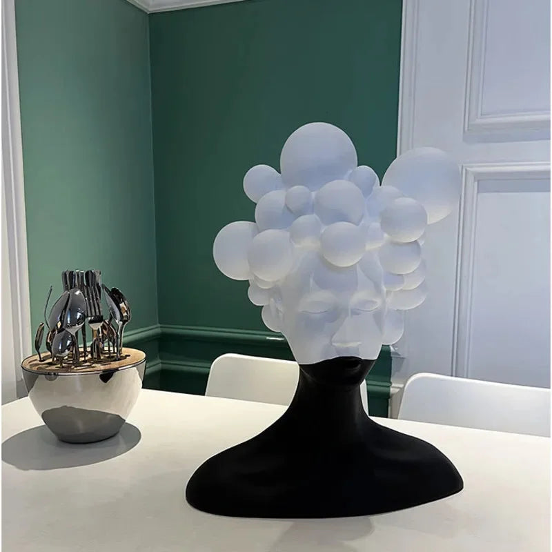 BubbleHairGirl | Sculpture Murale Abstraite – Fille au Design Bulles Artistiques | Valuna