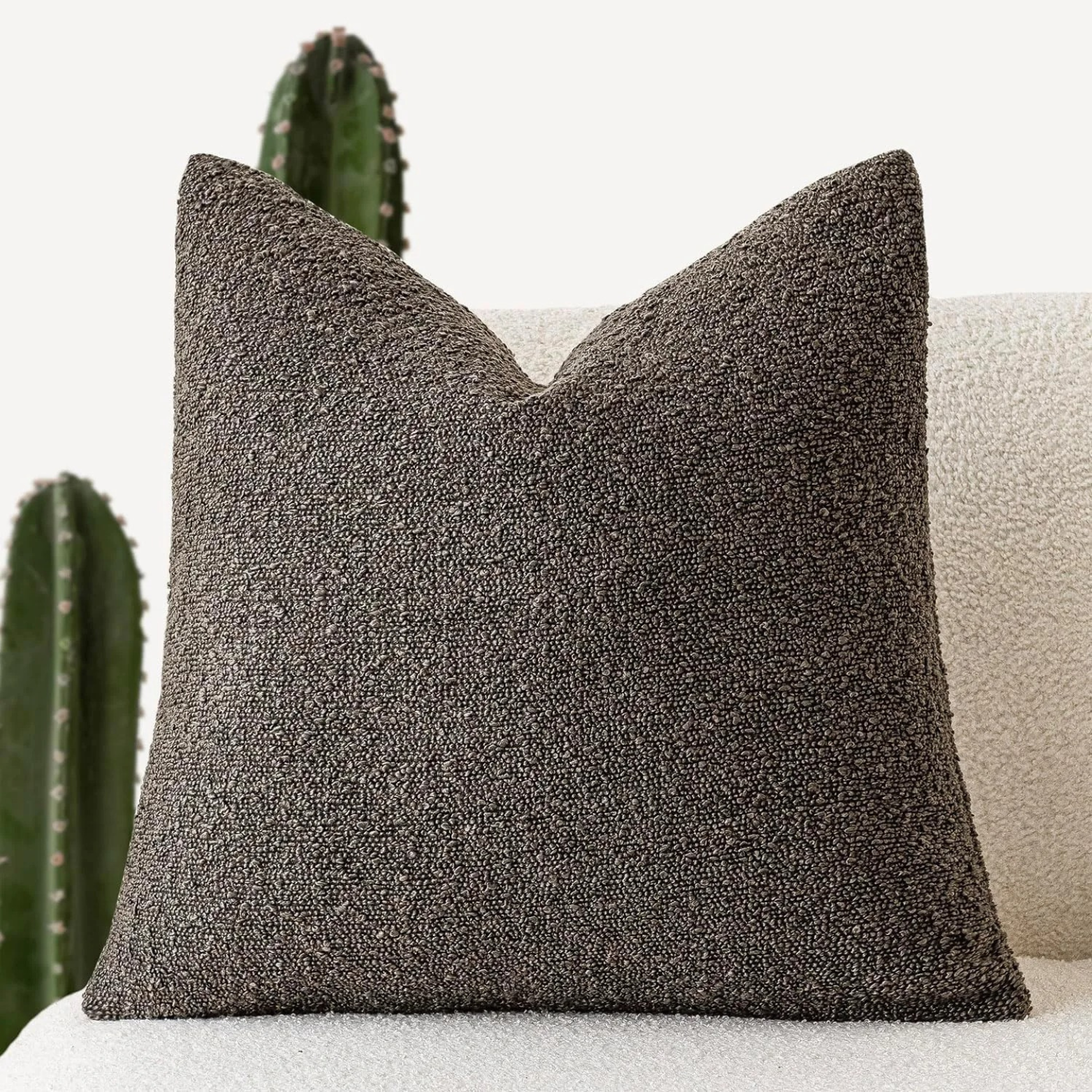 Tulum Bouclé | Housse De Coussin Décorative Élégante | Valuna