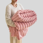 Eila | Couverture Douillette Cloud Nine – Confort Et Chaleur Pour Votre Maison | Valuna