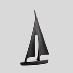 Loriana | Sculpture Voilier En Résine Au Design Moderne | Valuna