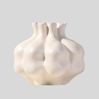 PomeSculpt | Vase En Céramique Blanche Élégant – Forme De Grenade Sculpturale | Valuna