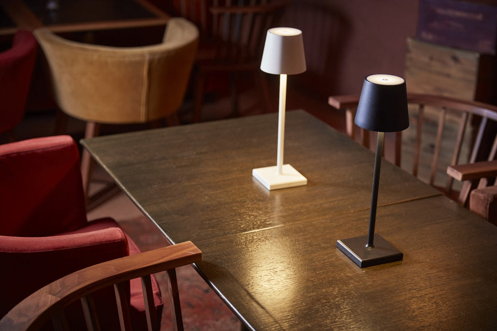TouchLamp | Lampe de Table Tactile Rechargeable – Éclairage Intérieur et Bureau | Valuna
