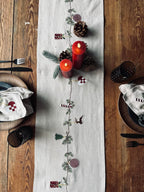 Noël Nostalgie | Chemin De Table Festif Et Élégant | Valuna