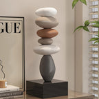 StoneBalance | Sculpture Moderne Et Stable En Pierre Pour Apporter Une Touche D'Élégance À Votre Intérieur | Valuna