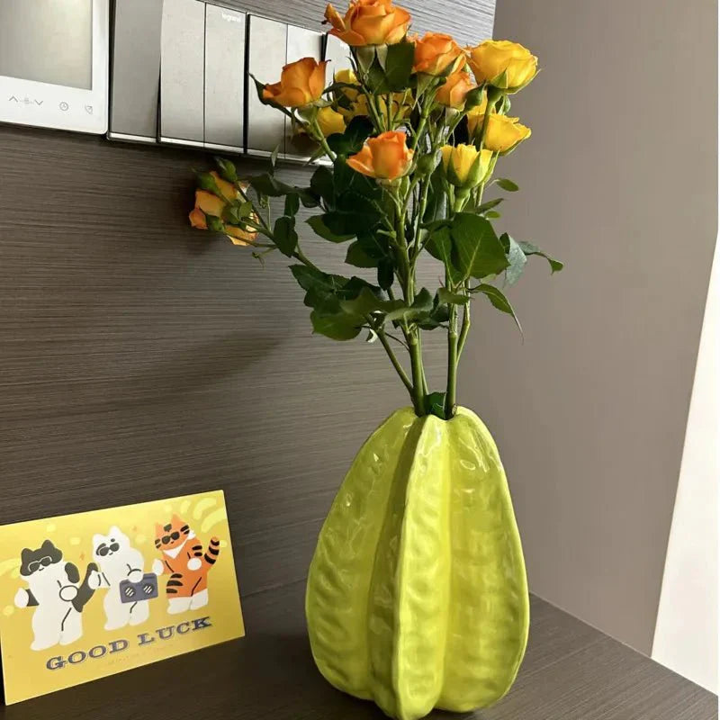 Starbelle | Vase À Fleurs En Céramique En Forme De Carambole | Valuna