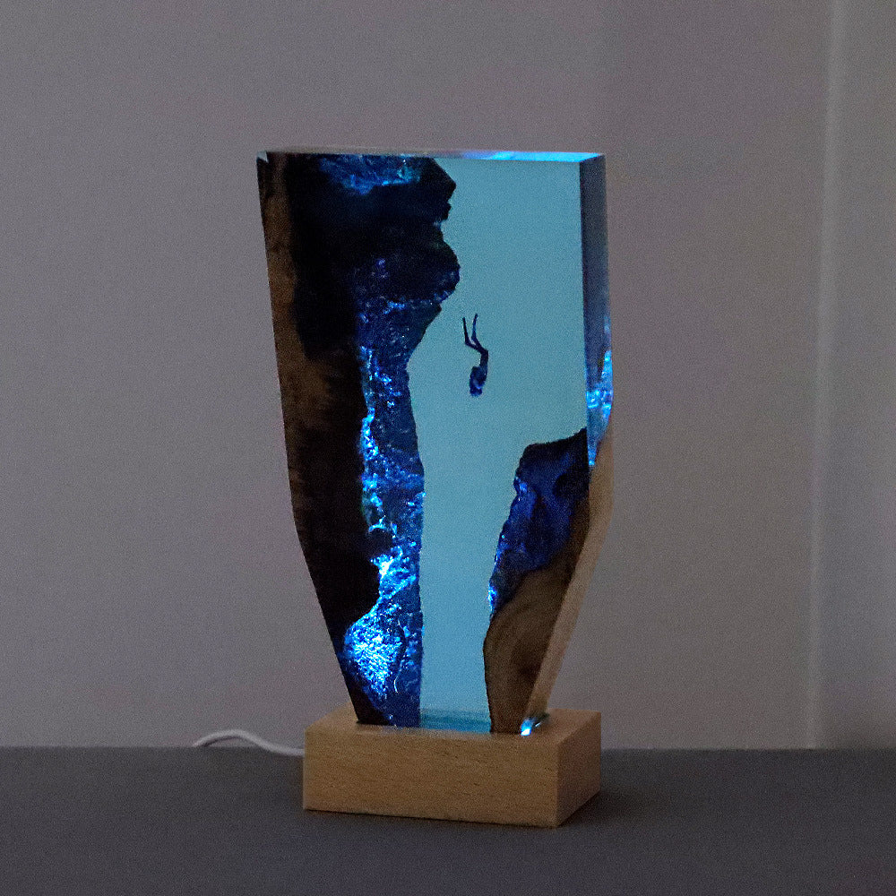 Lampe de Table Plongée en Fonds Marins | Décor Lumineux en Résine | Valuna