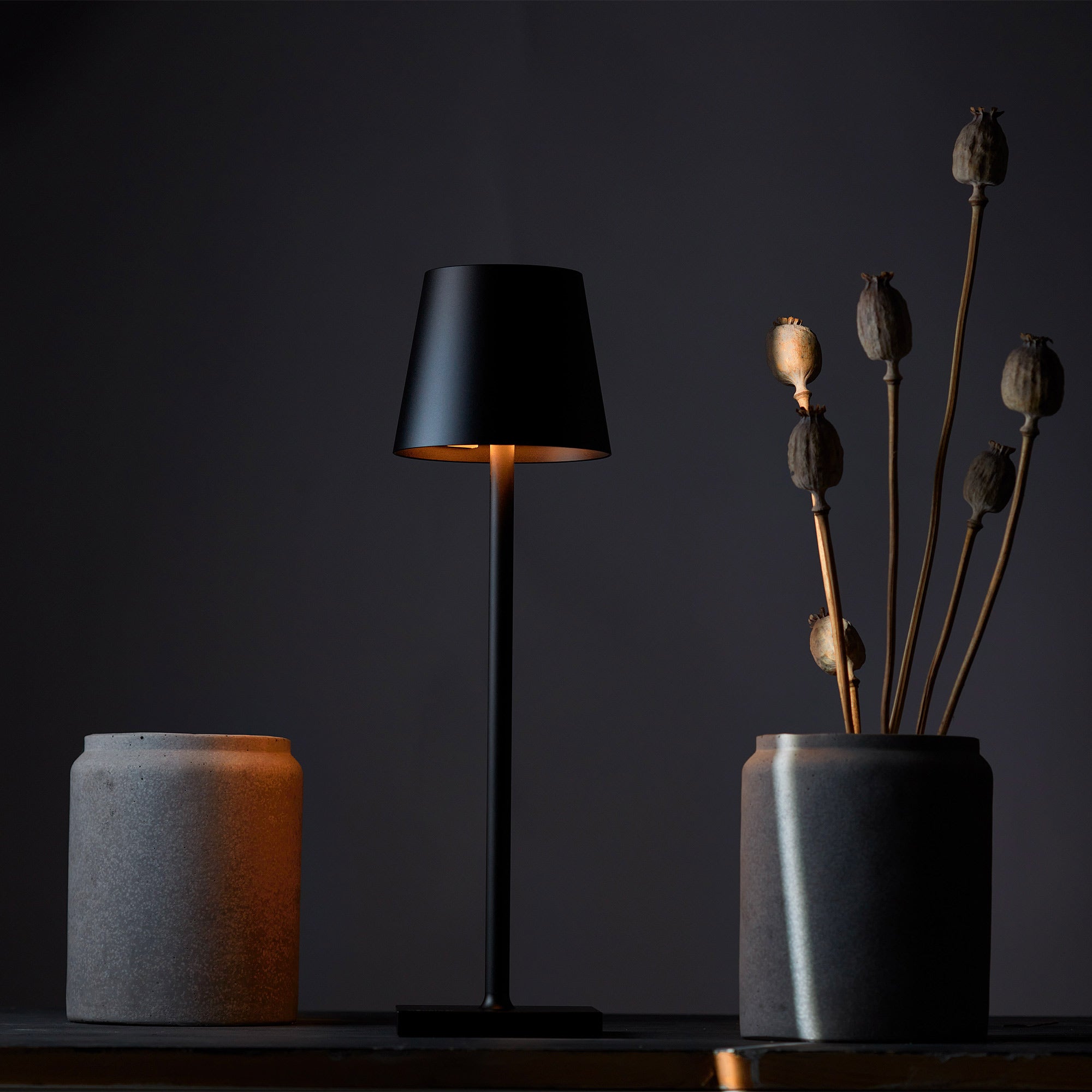 TouchLamp | Lampe de Table Tactile Rechargeable – Éclairage Intérieur et Bureau | Valuna