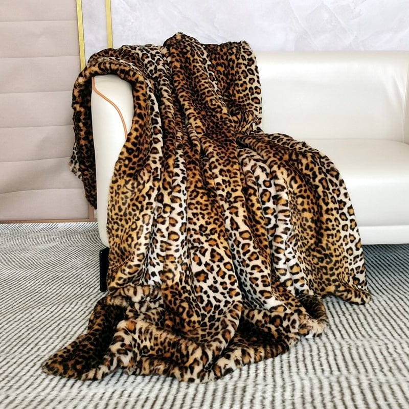 Leopard Luxe | Couverture En Fausse Fourrure Fine Élégante | Valuna