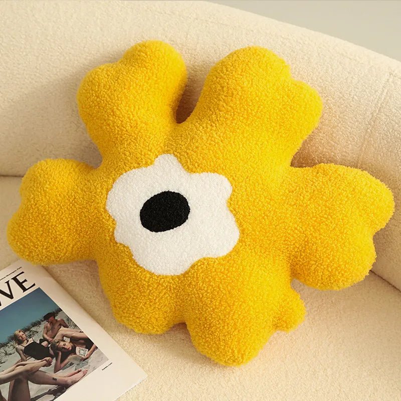 FluffyBloom | Coussin Fleur Abstraite en Peluche – Déco Douce & Unique | Valuna